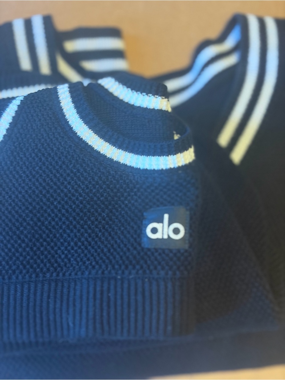ALO Yoga Tennis club knit black and white set (top, skirt, pullover sweater ) - Picture 16 of 16
